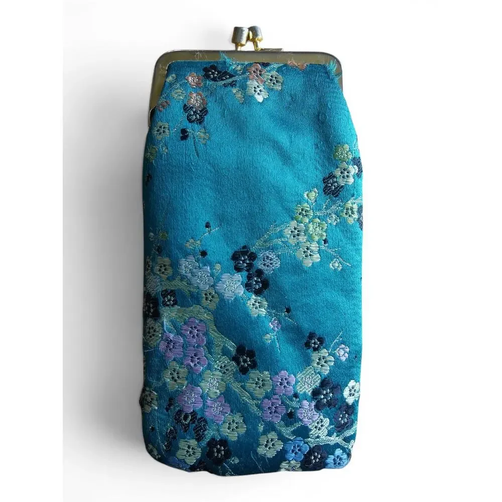 Unbranded vintage blue